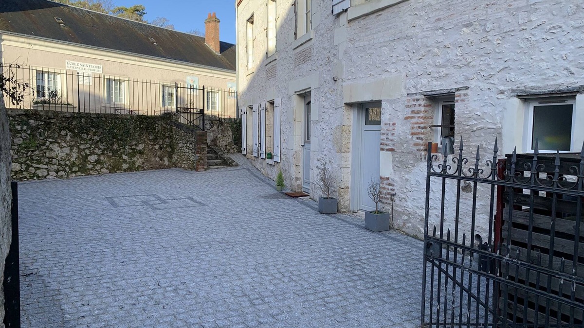 Cour-Cheverny Apartment | Gîte des Demois'ailes - Amis des Abeilles Au Cœur des Châteaux de la Loire