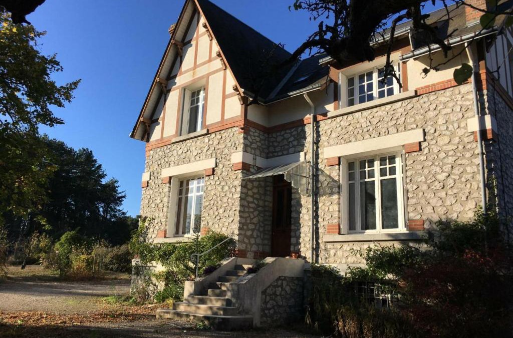 Dhuizon House | Gîte Dhuizon, 6 pièces, 8 personnes - FR-1-491-115