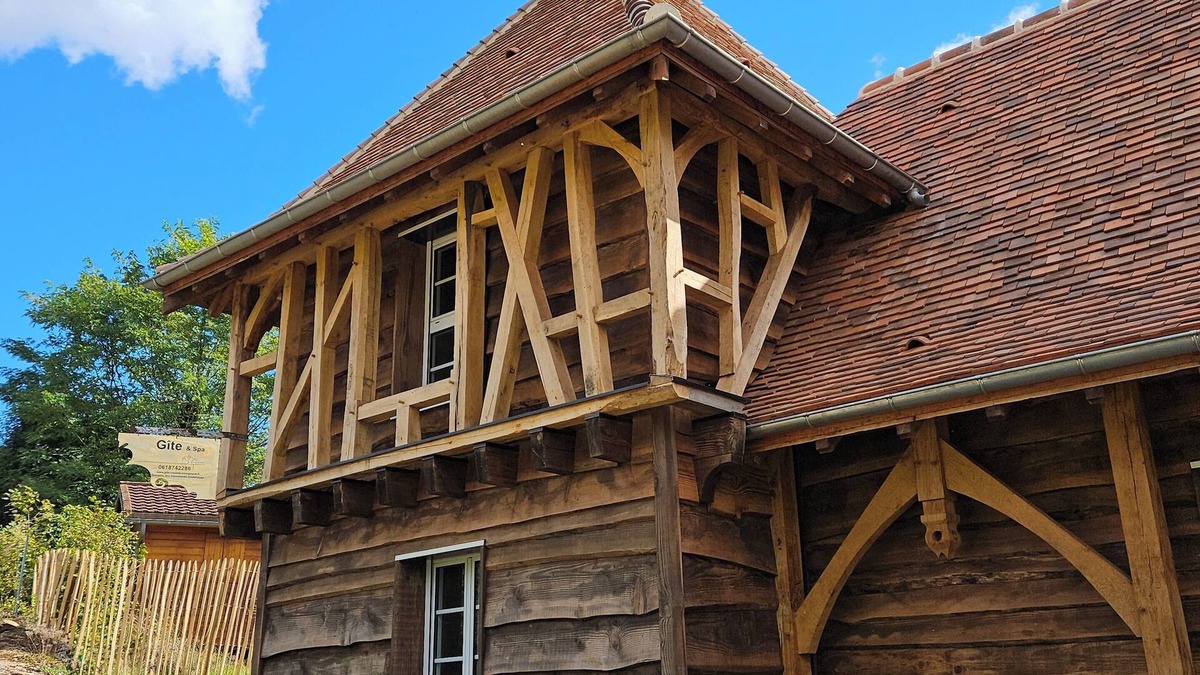 La Bussiere-sur-Ouche Cottage | Gîte du Clos Voucheot, large spa, Vallée de l'Ouche