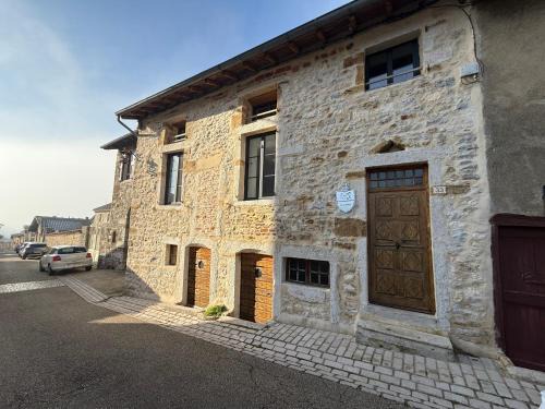 Val-Revermont House | Gîte du Château de Treffort