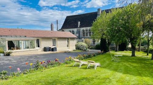 Troarn House | Gîte du Manoir de l'Abbaye