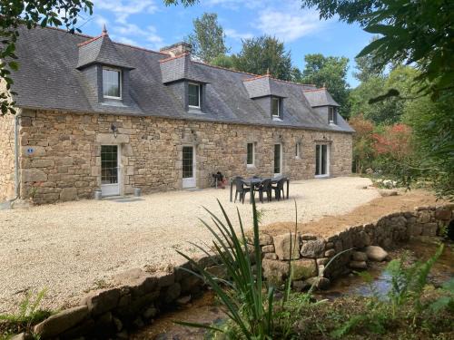 Plounevez-Moedec House | gîte du moulin vert