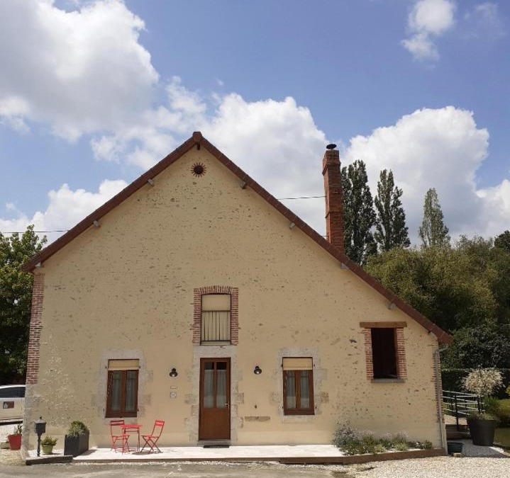 Saint-Martin-sur-Ocre House | Gîte entre Loire et Campagne