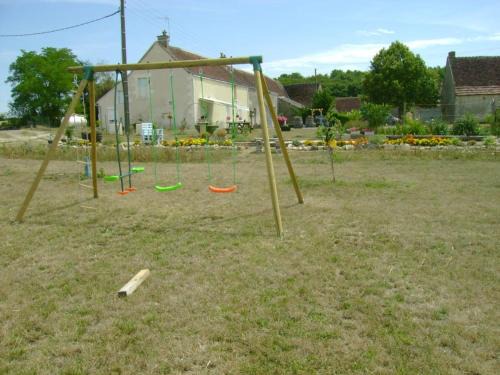 Chedigny House | Gîte familial en Touraine avec jardin, proche châteaux de Chenonceau et Amboise, vélos disponibles - FR-1-381-121