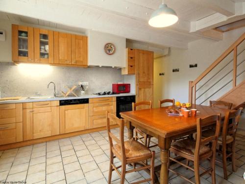 Gourgeon House | Gîte familial rénové avec jardin au cœur de la Vallée de la Saône - FR-1-583-467
