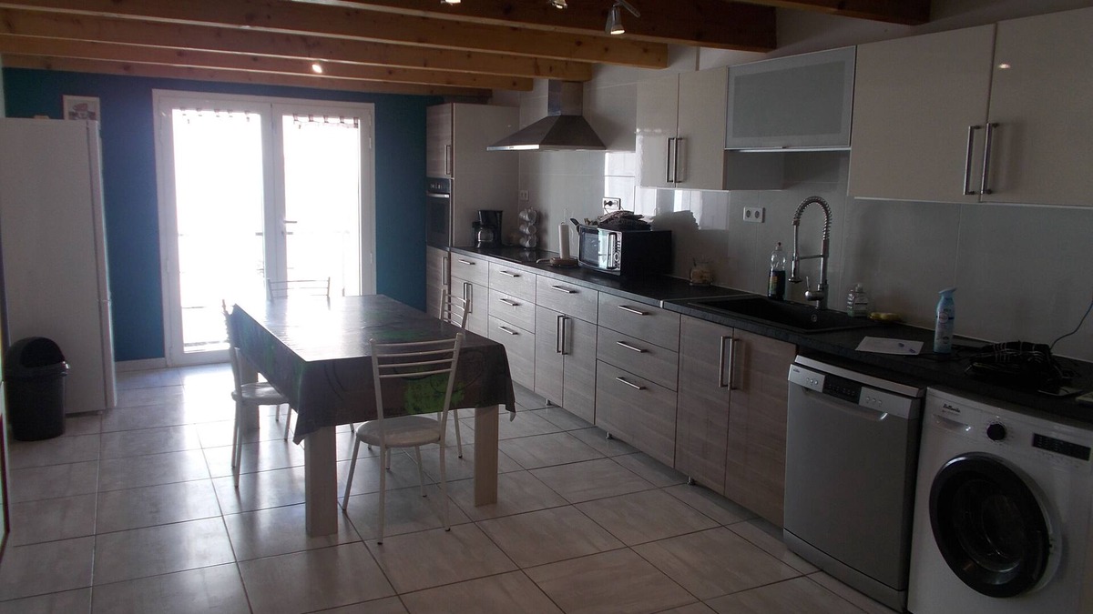 Bizanet House | Gîte Wifi, Clim, Patio, Garage 16km Narbonne