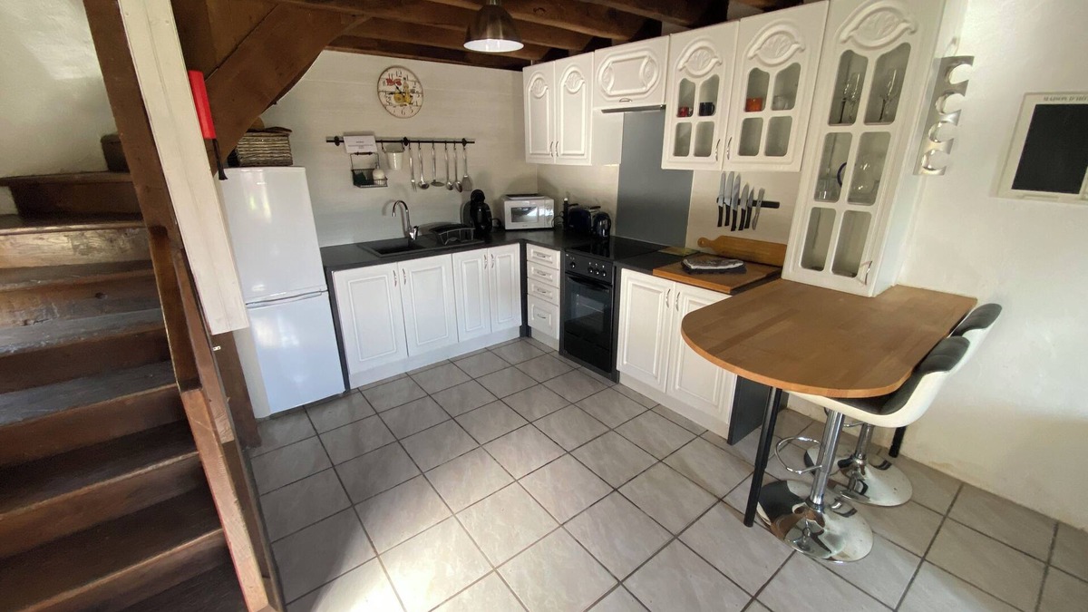 Linard House | Gîte in Creuse - North Guéretn(10 mn from Indre)