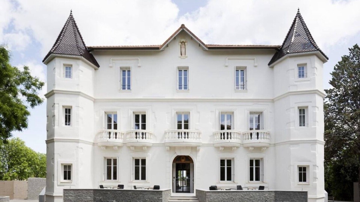 Autignac House | GÎTE "LA CLAVELLE"