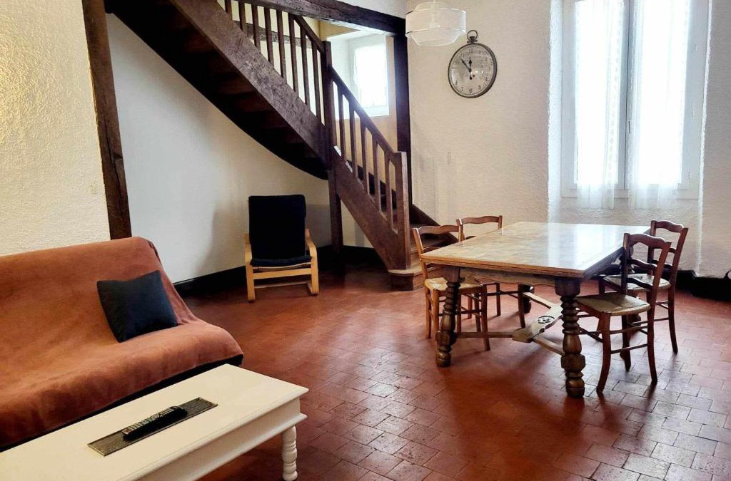 Saint-Laurent-Nouan Apartment | Gîte la grande maison