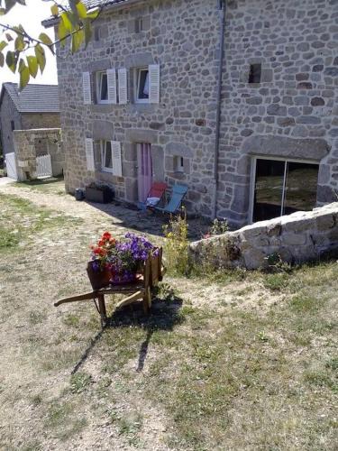 Saint-Leger-du-Malzieu House | Gîte La Maison d'Alphonse 7/8 personnes