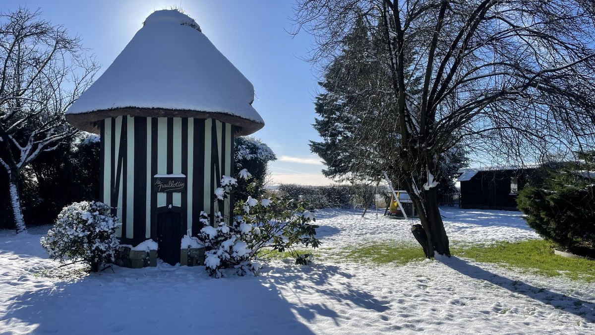 Tancarville House | Gîte la Paillotte 12 pers