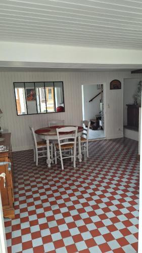 Arcy-sur-Cure House | Gîte la passerelle