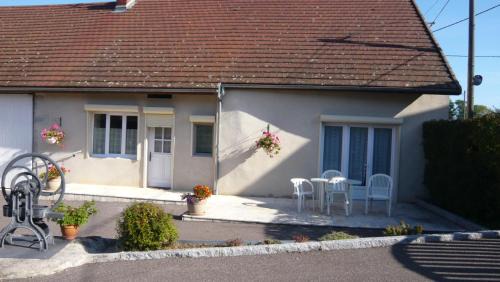 Saint-Martin-de-la-Mer House | Gîte La sapinière
