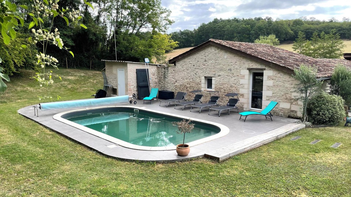 Saint-Martin-Petit House | Gîte La Tuilerie Moderne Avec Piscine