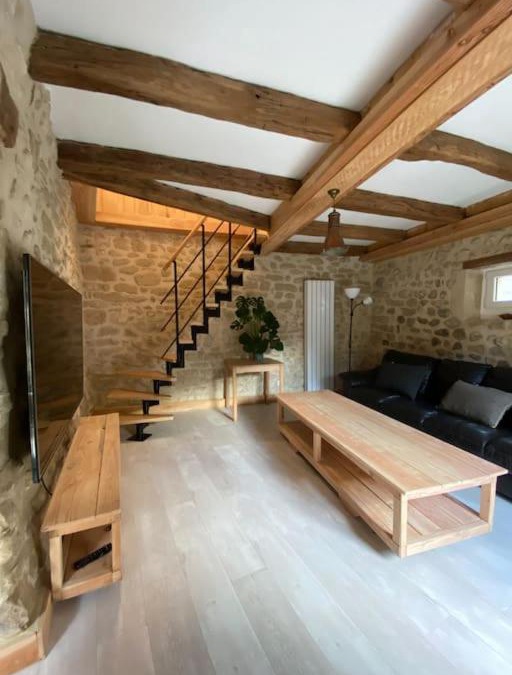 La Baume-Cornillane House | Gîte : La vieille bâtisse.