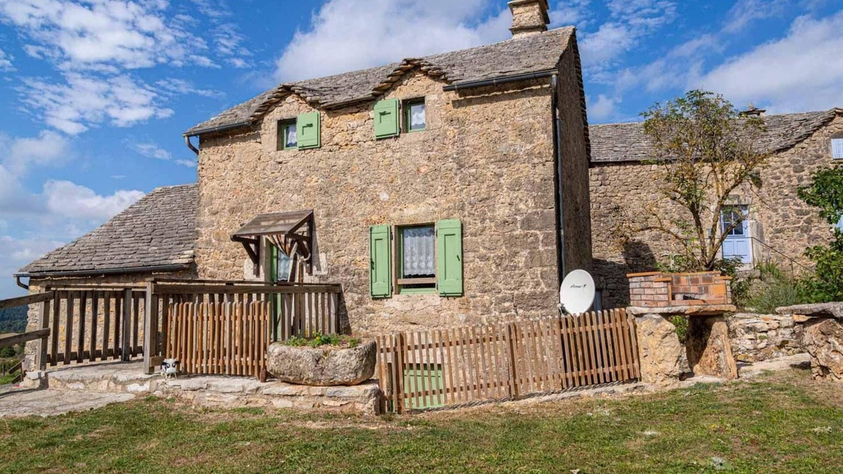 Massegros Causses Gorges House | Gîte La Vieille Ecole at Le Bruel des Vignes