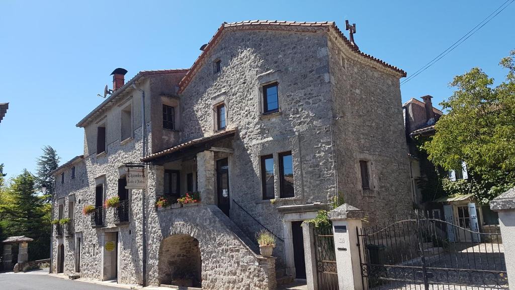 Le Caylar Apartment | Gîte Le Barry