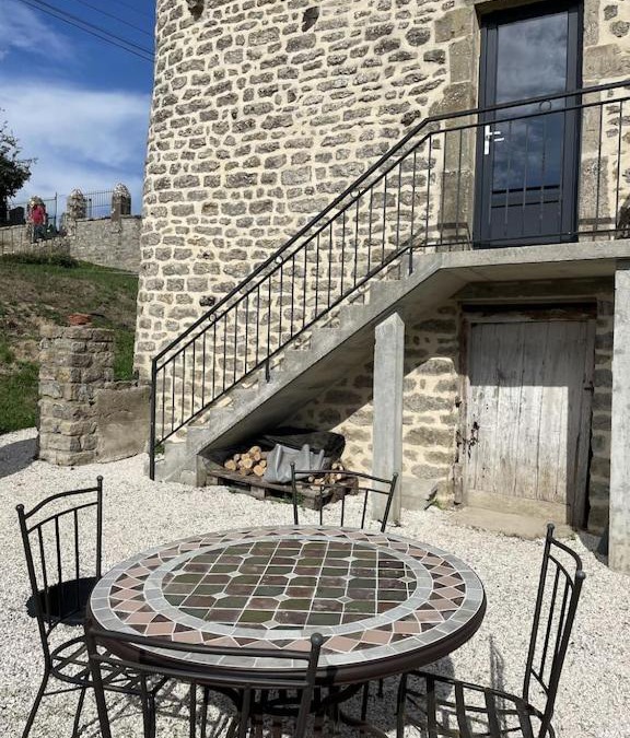 Montigny-sur-Armancon House | Gîte le Ch'armançon