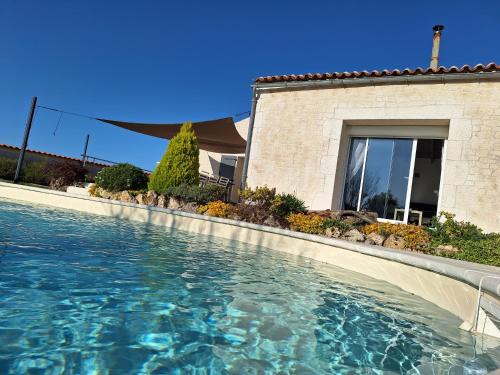 Champagnolles House | Gîte Le Clos de Champagnolles