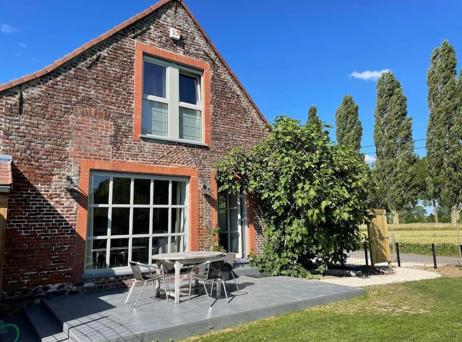Pecq House | Gîte Le petit paradis Esquelmes