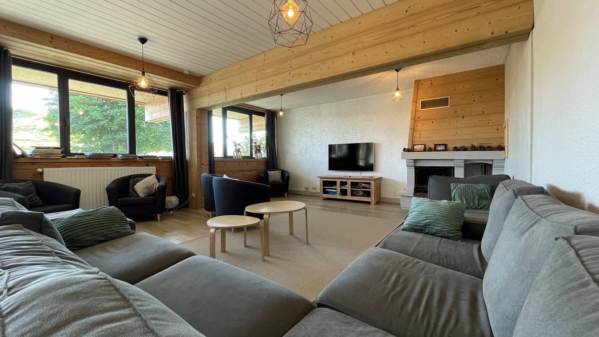 Albepierre-Bredons Cottage | Gîte le Plomb du Cantal