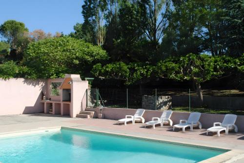 La Cassaigne Apartment | Gîte Le Rosier - Gîte À La Ferme