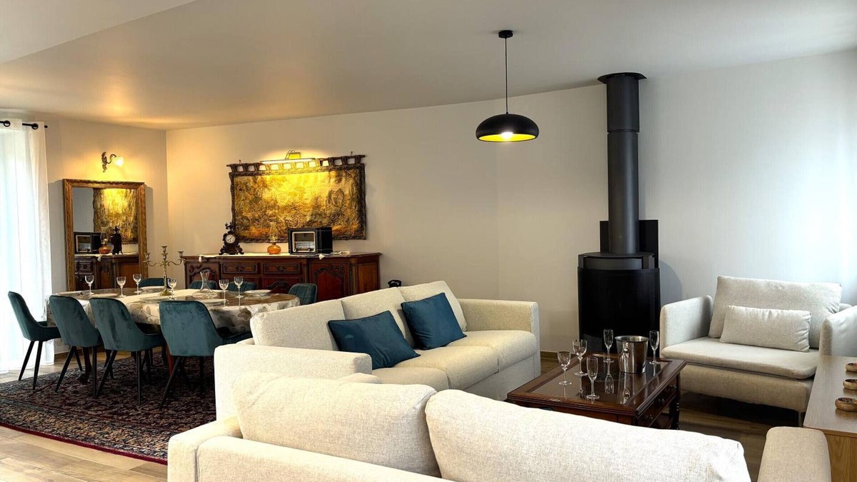 Autry-Issards Cottage | Gîte Les 3 chats in Autry-Issards, Charm & Comfort for 8 guests