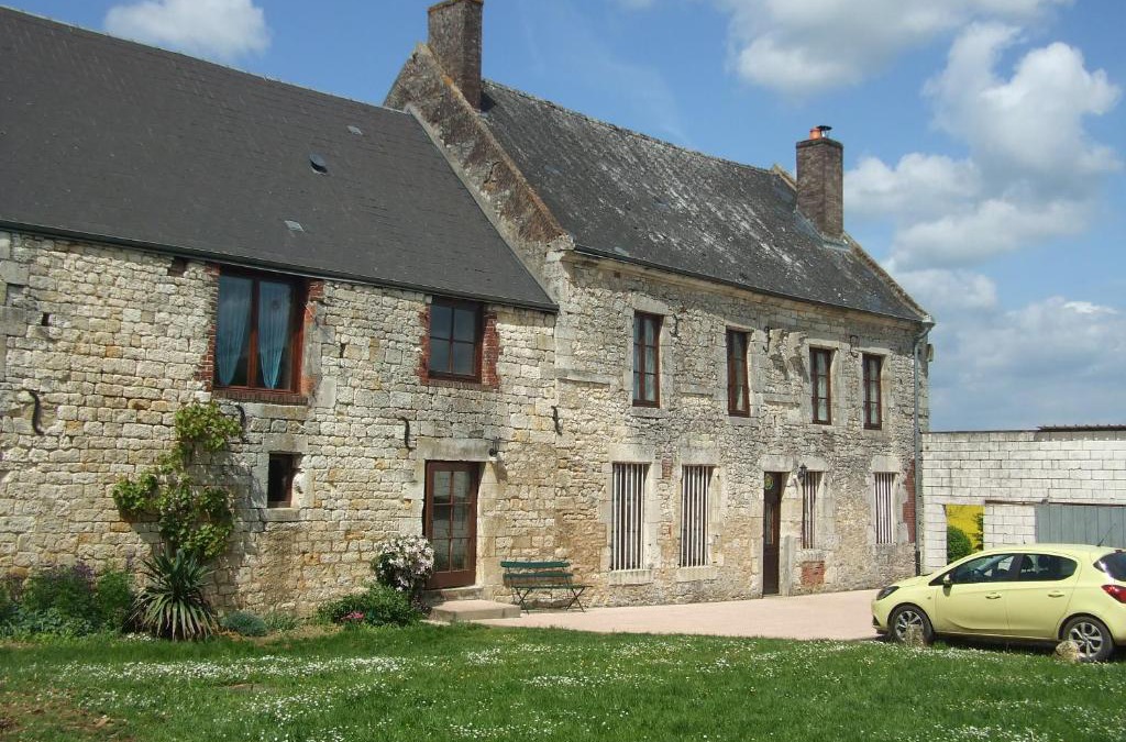 Bossus-les-Rumigny House | gîte les bois georges