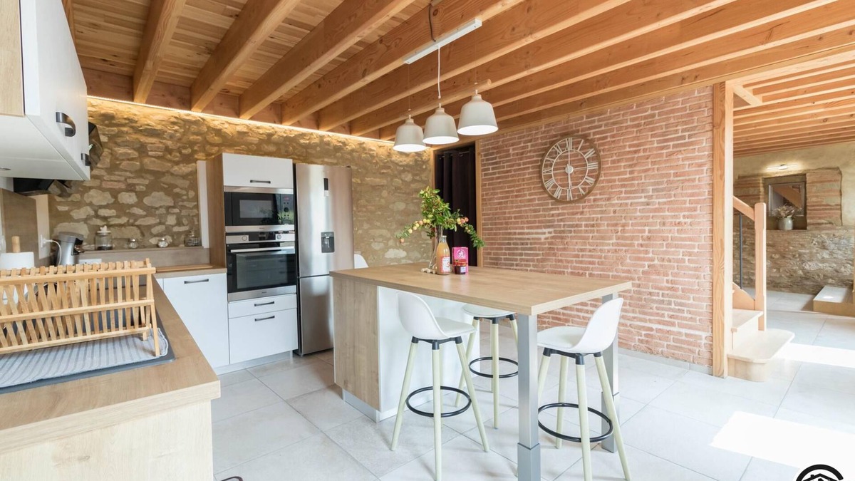 Caraman House | Gîte Les Echaunes - CARAMAN