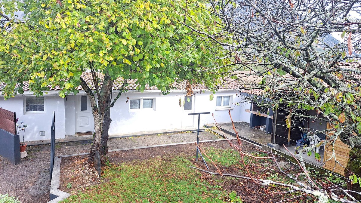 Tarascon-sur-Ariege House | Gîte Lotus le Clos des Pradals 5mn du Parc de la Préhistoire