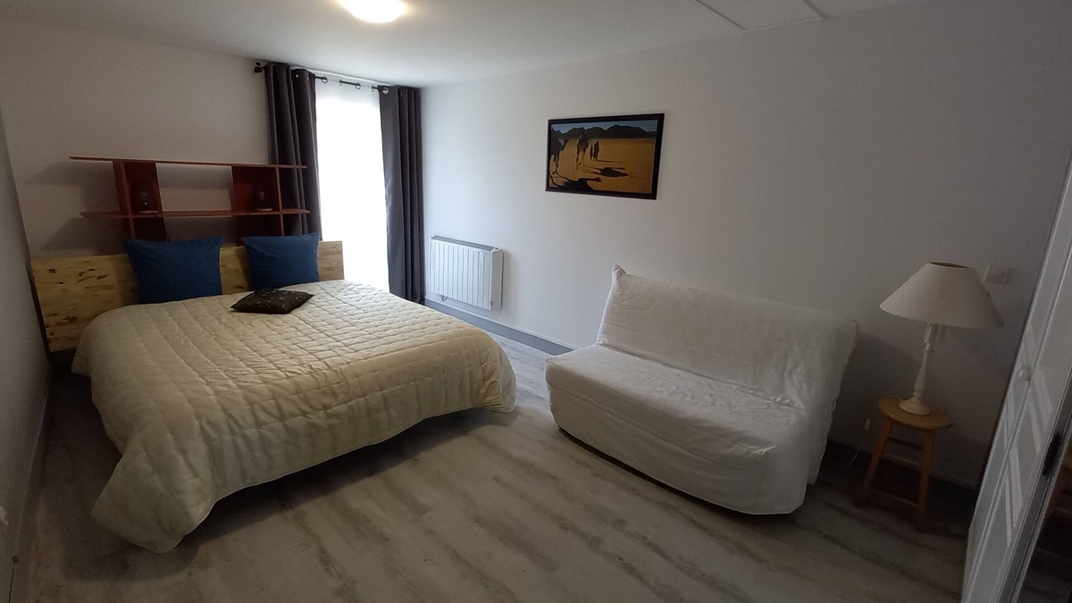 Montreuil-Bellay Cottage | Gîte Montreuillais for 2 to 6 people in duplex