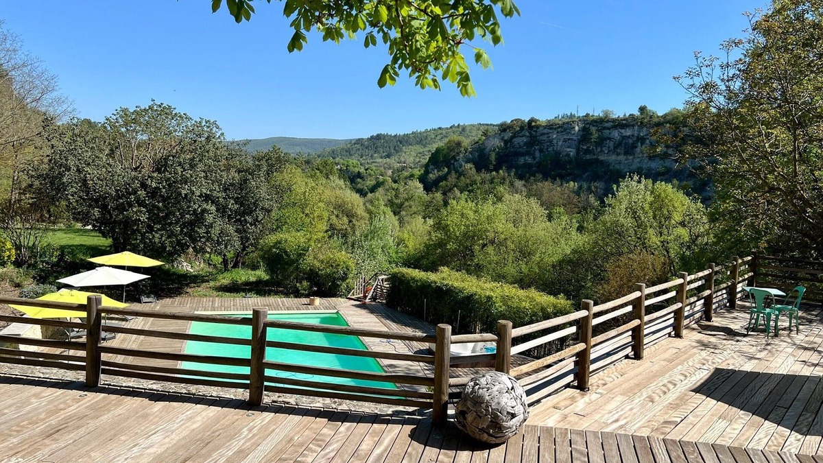 Cereste Apartment | Gîte Nature en Luberon - LE Bleu DU SUD