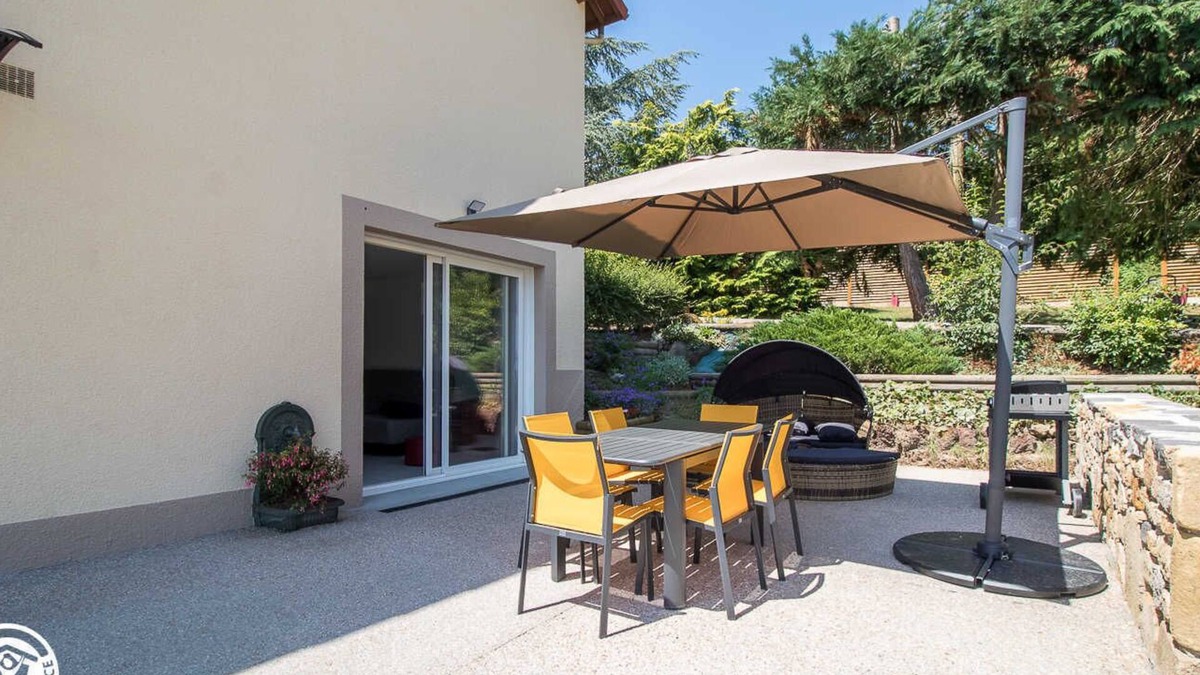 Aydat House | Gîte Neuf et Confortable Dans une Belle Propriété à Proximité du Lac Daydat