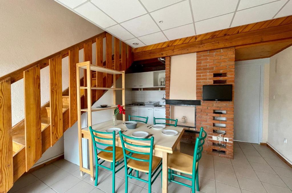 Cayres House | Gîte paisible près du Puy-en-Velay, 2 chambres, proche Lac du Bouchet - FR-1-582-341