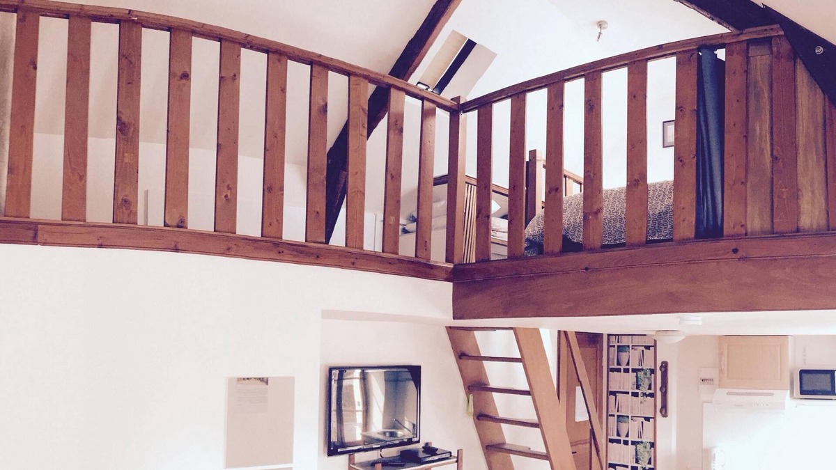 Bernieres-sur-Mer Cottage | Gîte-Private Bathroom-Garden View-BEACH