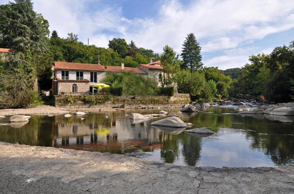 Mortagne-sur-Sevre House | Gîte proche Puy du Fou