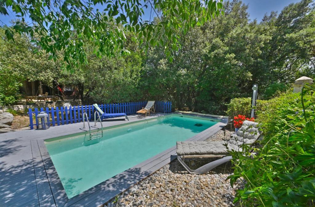 Lussan Apartment | Gîte Romy - Gîte avec piscine partagée