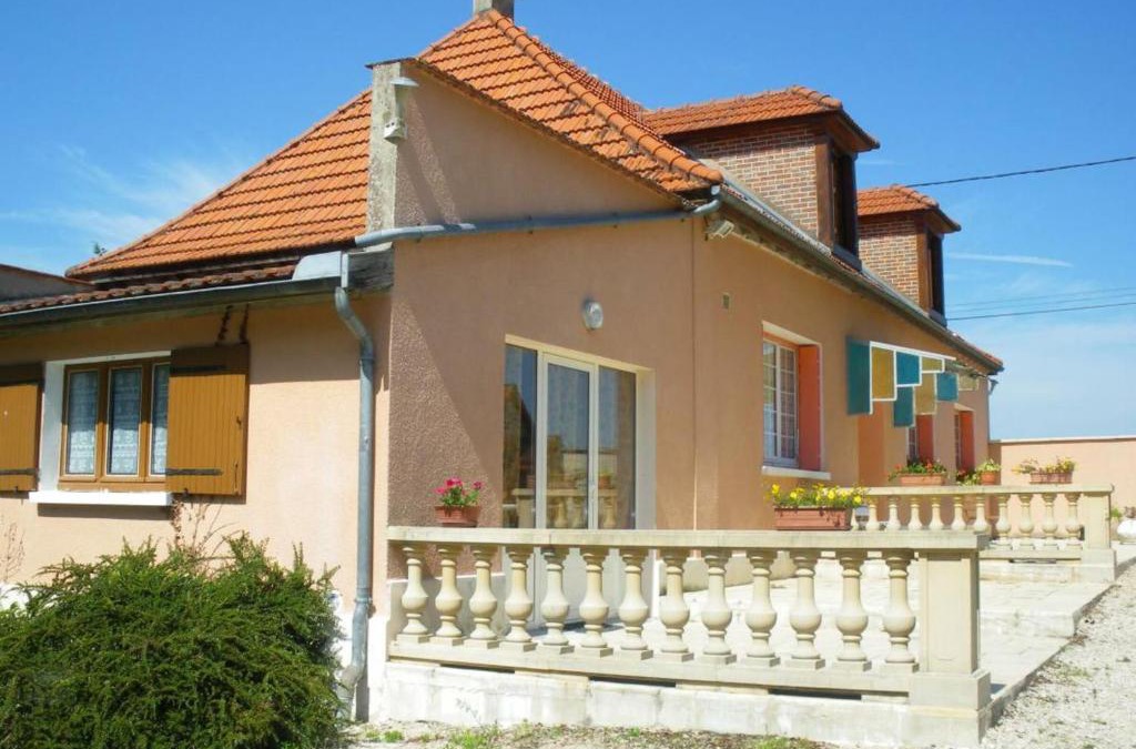 Saint-Remy-sous-Barbuise House | Gîte Saint-Remy-sous-Barbuise, 3 pièces, 5 personnes - FR-1-543-77