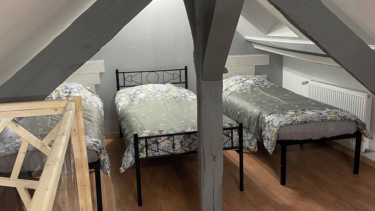 Ousson-sur-Loire House | Gîte sleeps 13