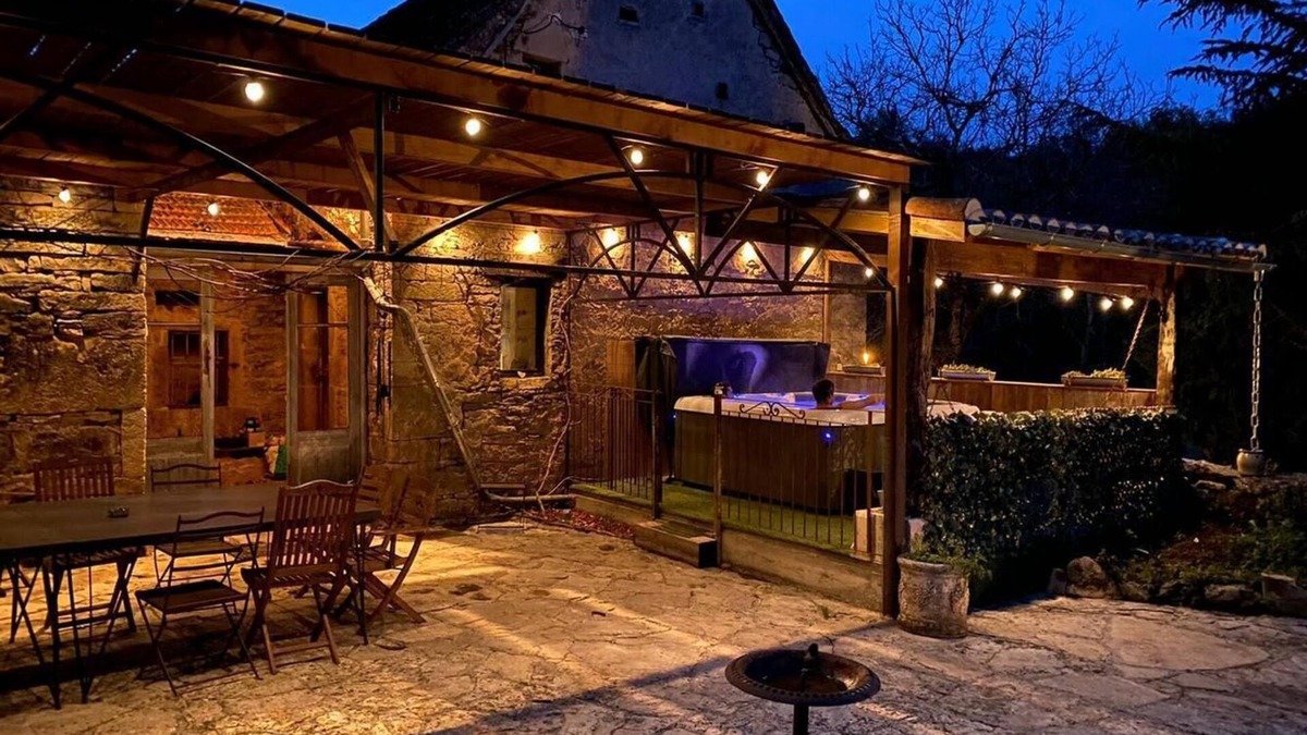 Calvignac House | Gîte Spa Piscine de Peyre-levade