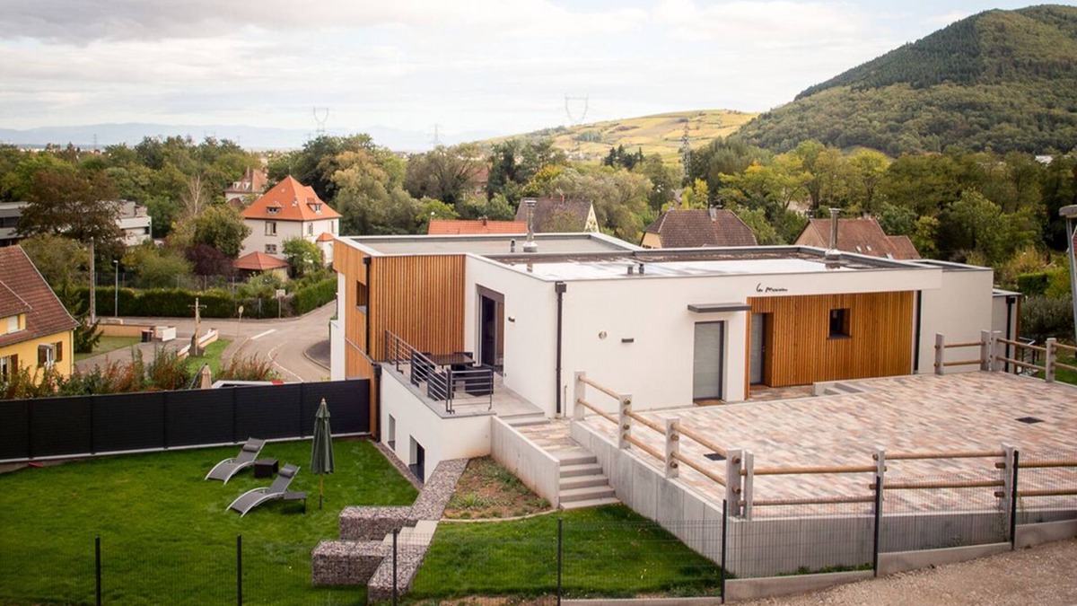 Turckheim House | Gîte & SWIMMING POOL + SPA 12-15 people, Turckheim near Colmar