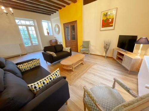 Preuilly-sur-Claise House | Gîte tout confort avec garage et WIFI à Preuilly-sur-Claise - FR-1-381-596
