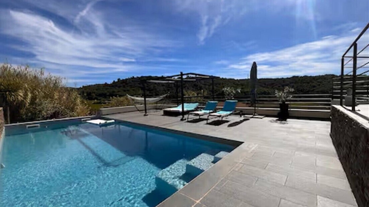 Vendemian Apartment | Gîte with private jacuzzi between sea, nature and vineyards - Hérault 34 (Vendémian)