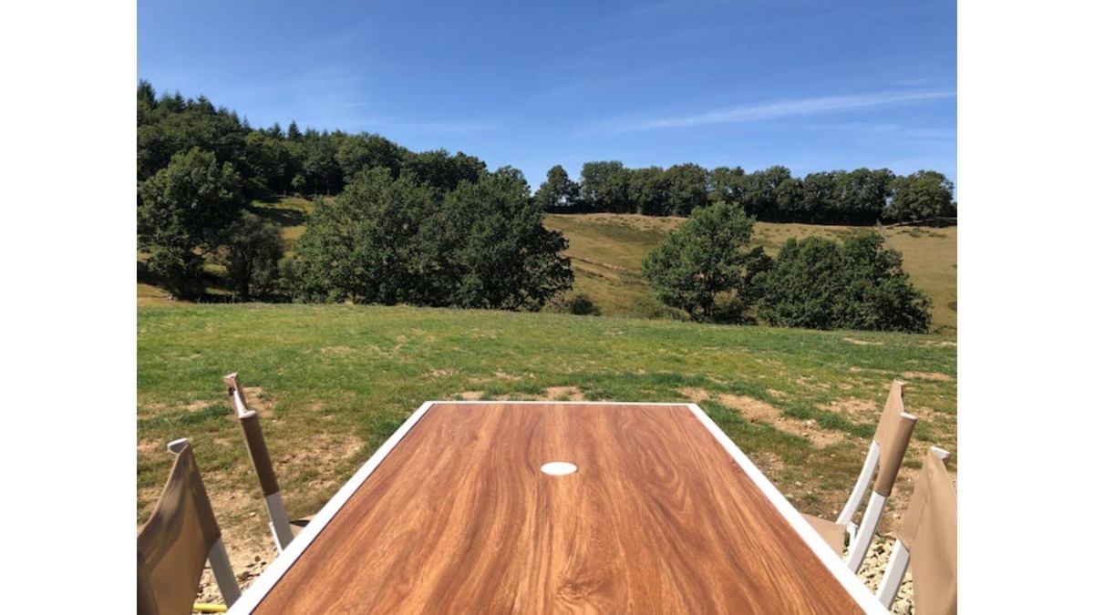 Gages Apartment | Gîtes 3 🌟 unusual in ANIMAL PARK in Aveyron