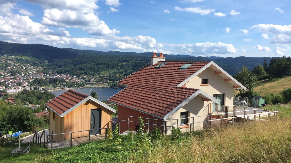 Gerardmer Apartment | Gîtes de l'Alise - Gérardmer, sauna, 6/12 people, breathtaking view of the lake