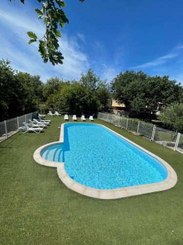 Saint Alban Auriolles House | Gîtes des Campanes