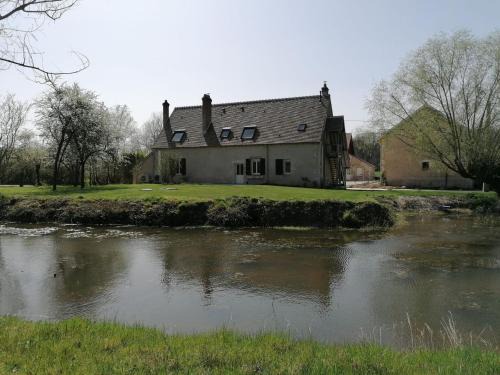 Saint-Firmin-sur-Loire House | Gîtes modulables entre Loire et Sologne avec jardin et barbecue - FR-1-590-528