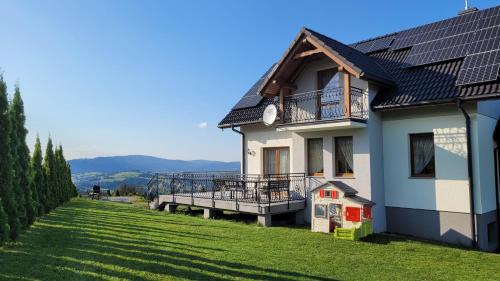 Istebna House | Górskie Przysiółki w Koniakowie - Dom z Widokiem Szańce