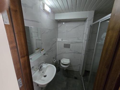 Kadriye Hotel | Gül Otel