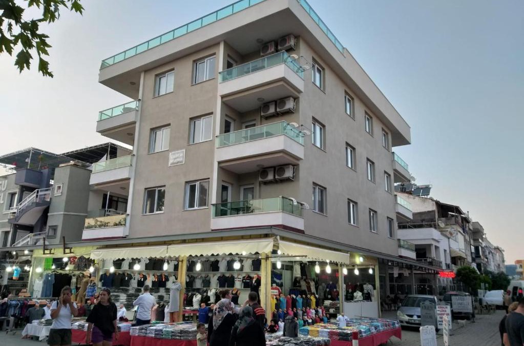 Gumuldur Apartment | GÜMÜLDÜR ÇALIŞKAN APART 1